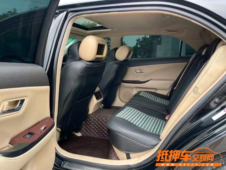 盐城11年丰田皇冠5