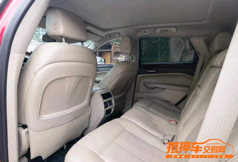 黔西南11年凱迪拉克SRX7