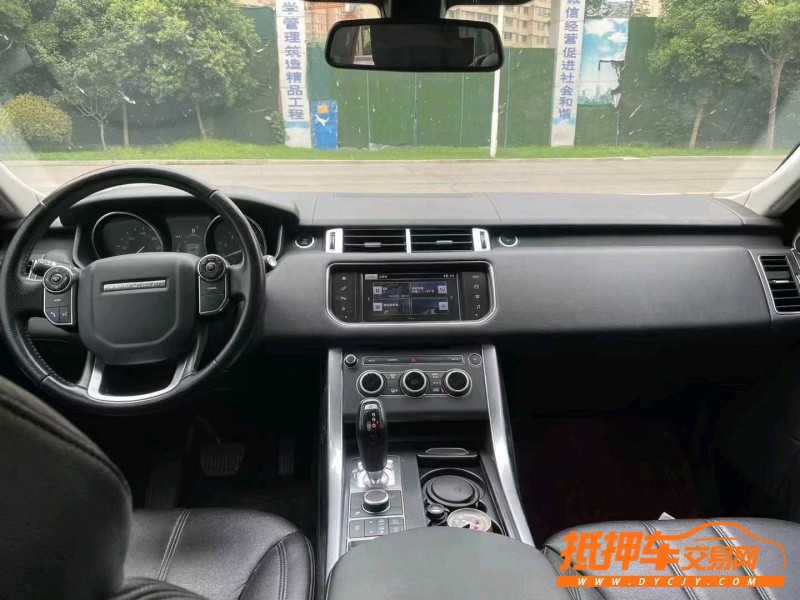 烟台17年路虎揽胜运动6