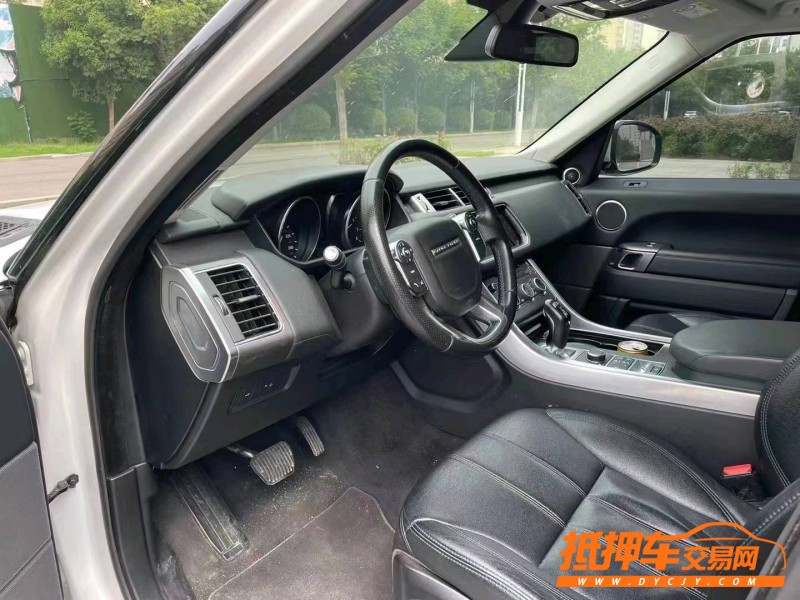 烟台17年路虎揽胜运动8