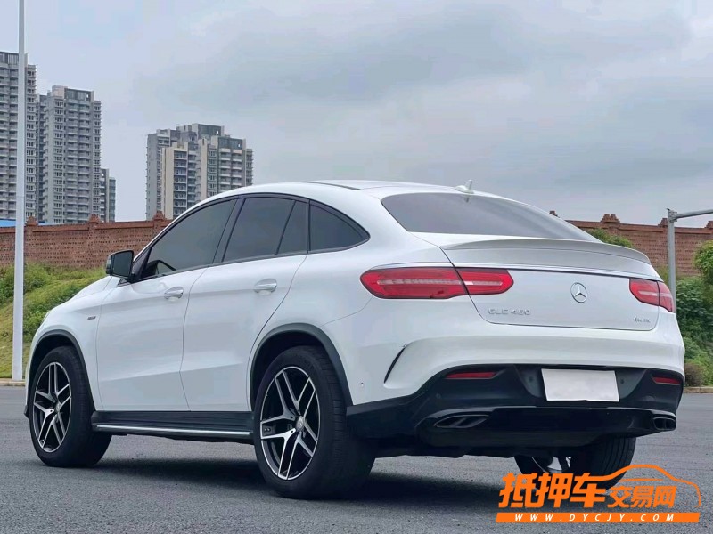 烟台16年奔驰GLE9