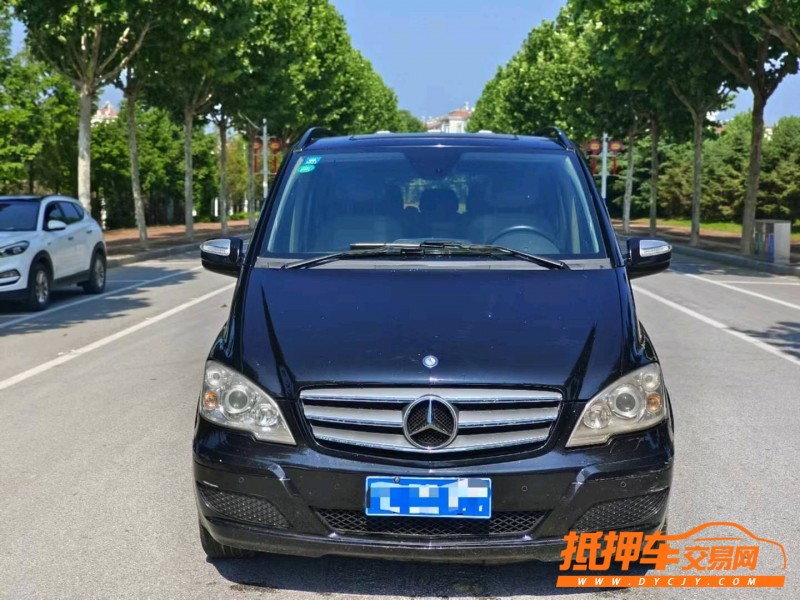 烟台14年奔驰唯雅诺1