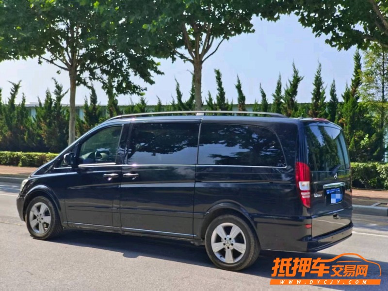 烟台14年奔驰唯雅诺4