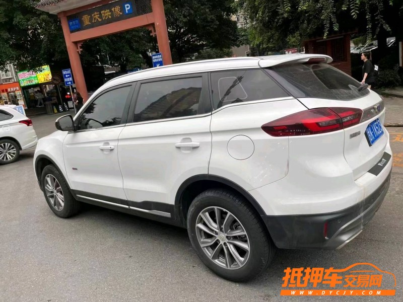 重庆18年吉利博越4