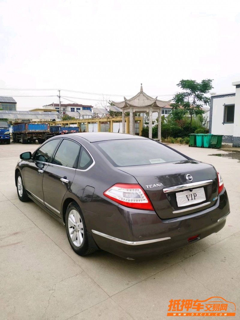 徐州12年日产天籁5