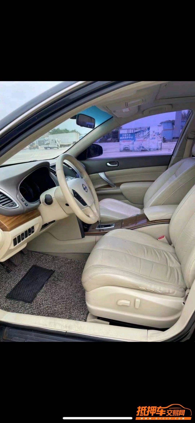 徐州12年日产天籁3