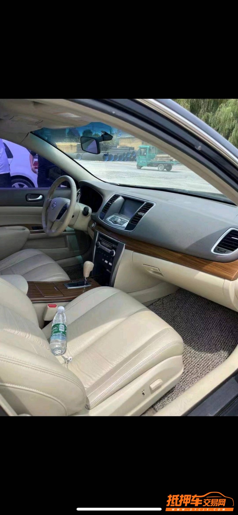 徐州12年日产天籁2