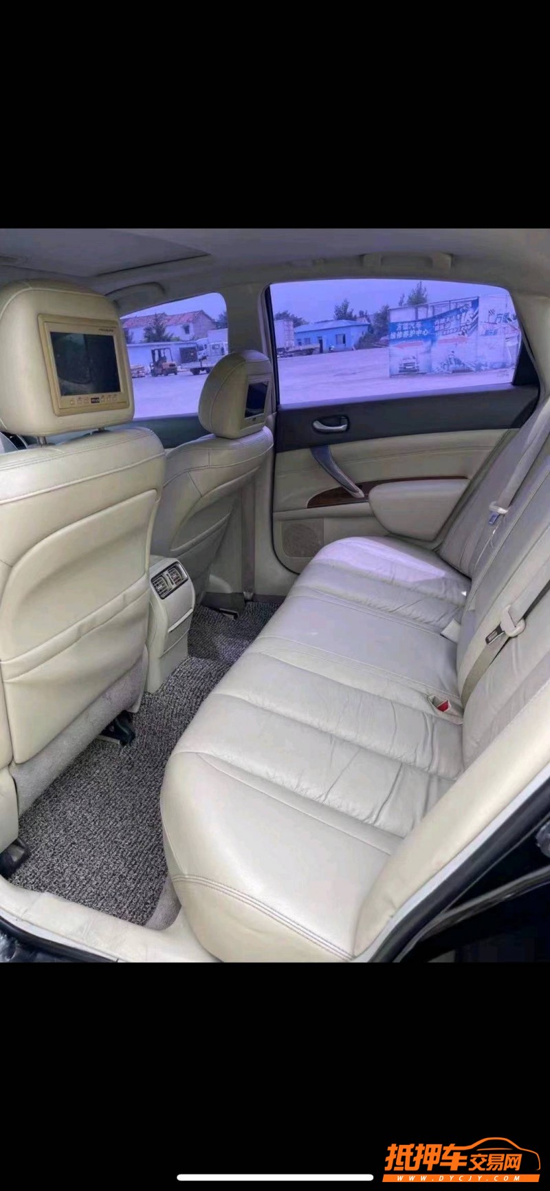 徐州12年日产天籁1