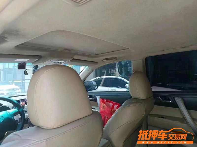 北京12年丰田汉兰达5