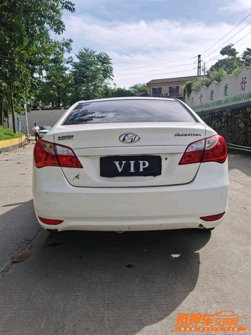 东莞18年现代悦动9