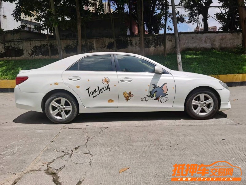 东莞14年丰田锐志4