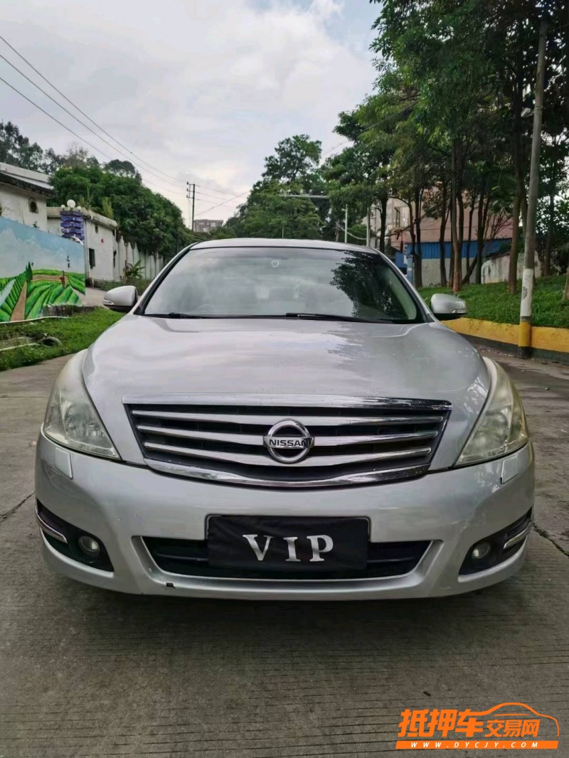 东莞10年日产天籁1