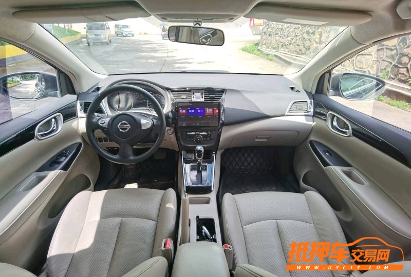 东莞17年日产轩逸9