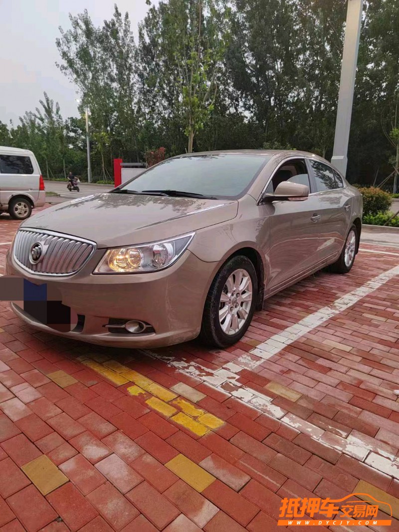 潍坊13年别克君越2