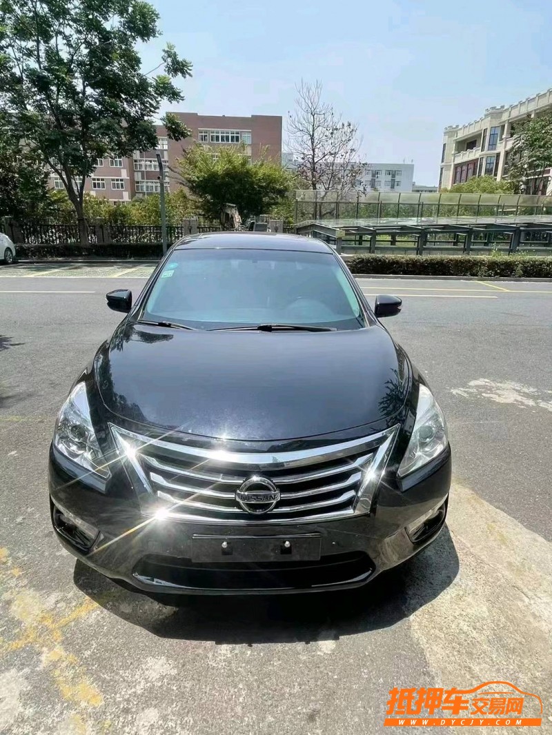 徐州15年日产天籁1