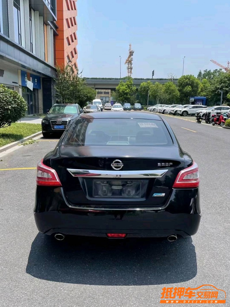 徐州15年日产天籁9