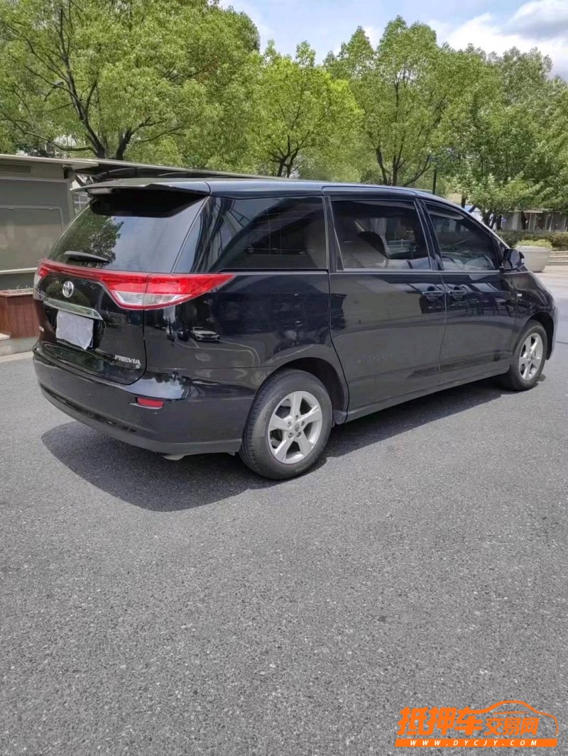 徐州17年丰田普瑞维亚8