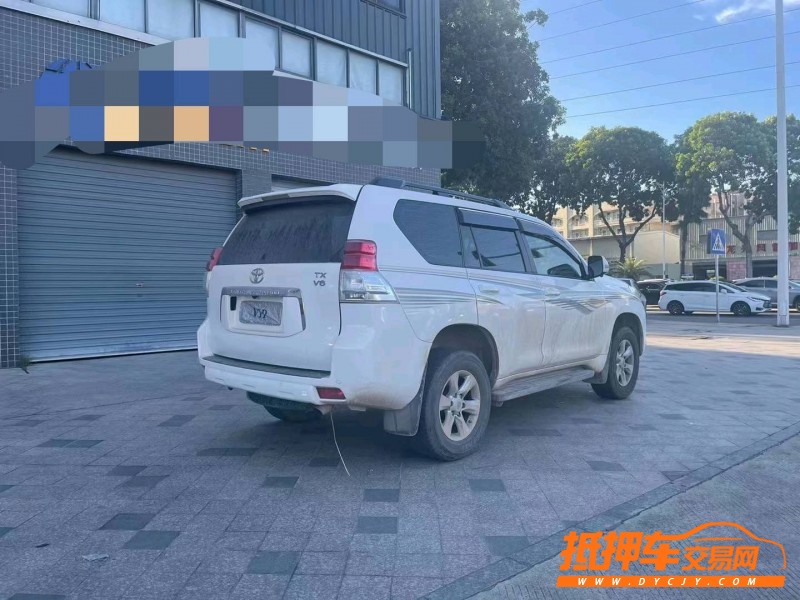 东莞11年丰田普拉多7