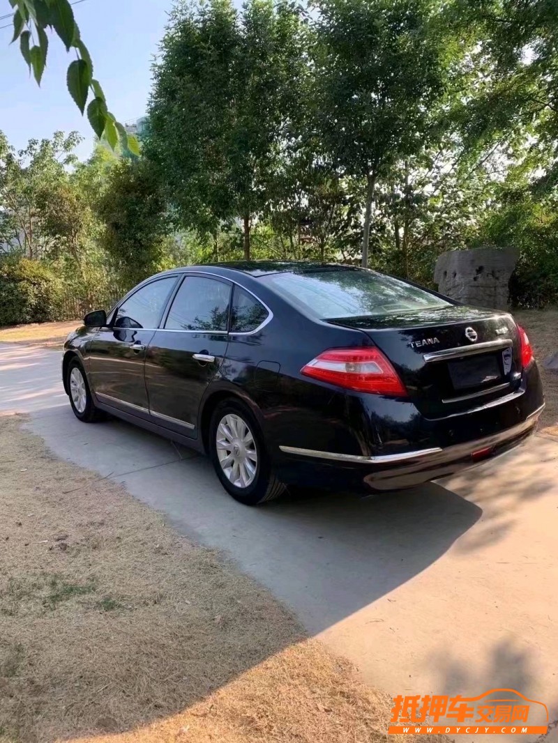 北京11年日产天籁4