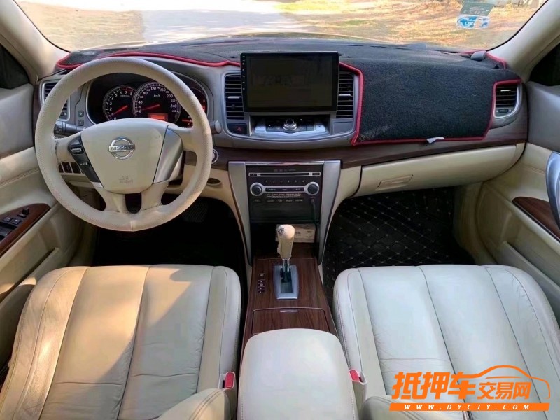 北京11年日产天籁2