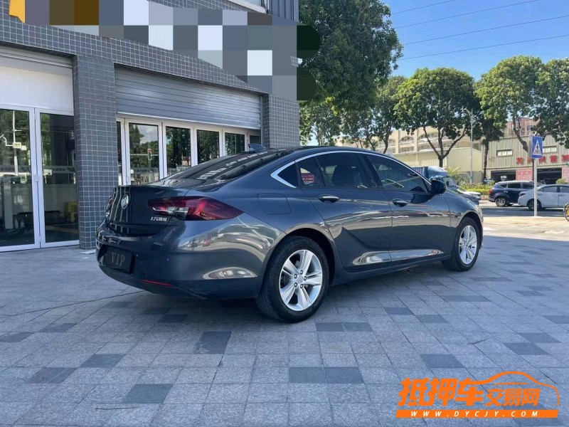 东莞19年别克君威7