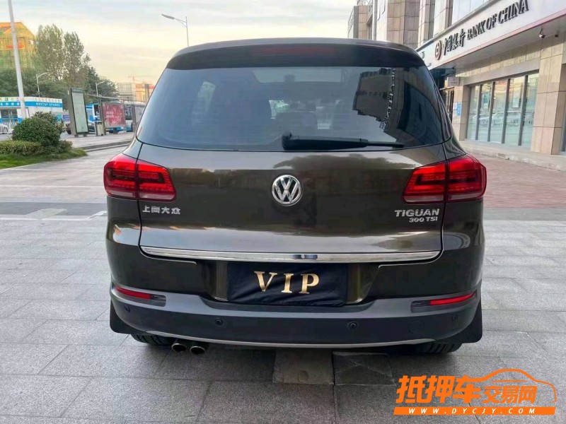 长沙16年大众途观6