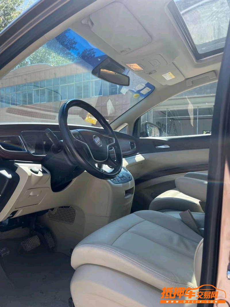 北京19年别克GL84