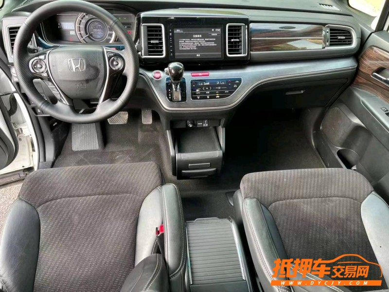 邵阳17年本田艾力绅6