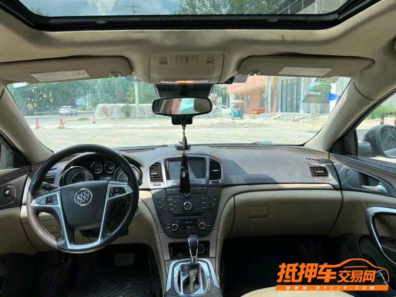 北京11年别克君威4