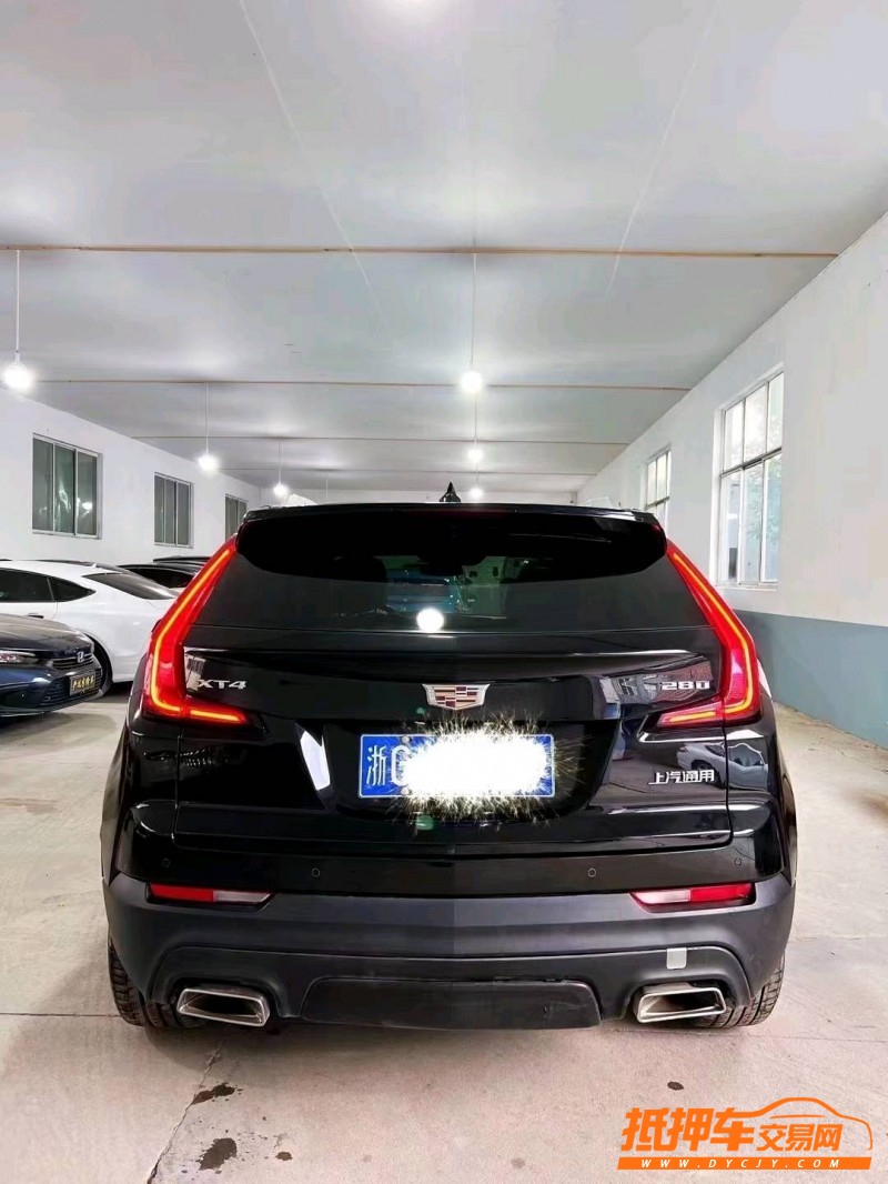潍坊20年凯迪拉克XT49