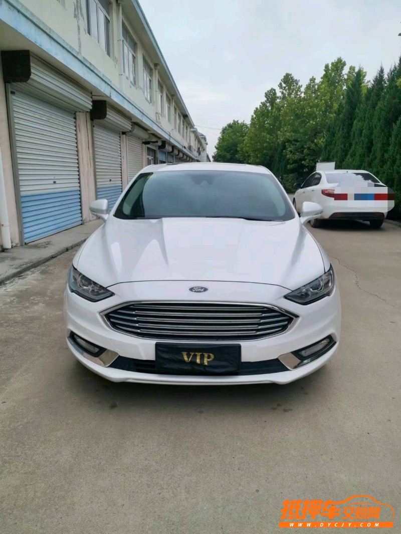 青岛17年福特蒙迪欧1