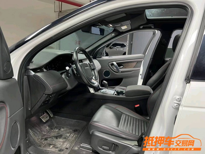 成都20年路虎神行者4