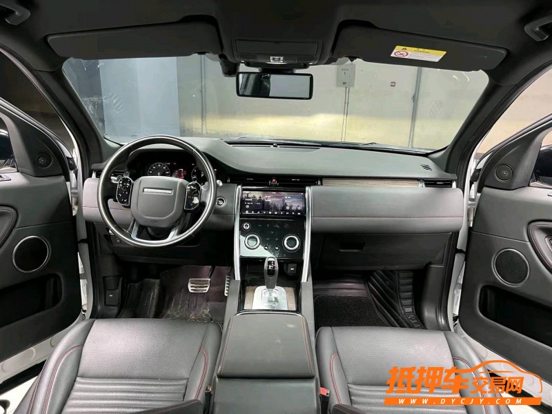 成都20年路虎神行者8