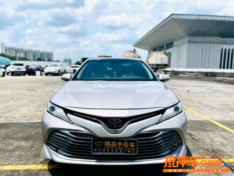 东莞18年丰田凯美瑞1