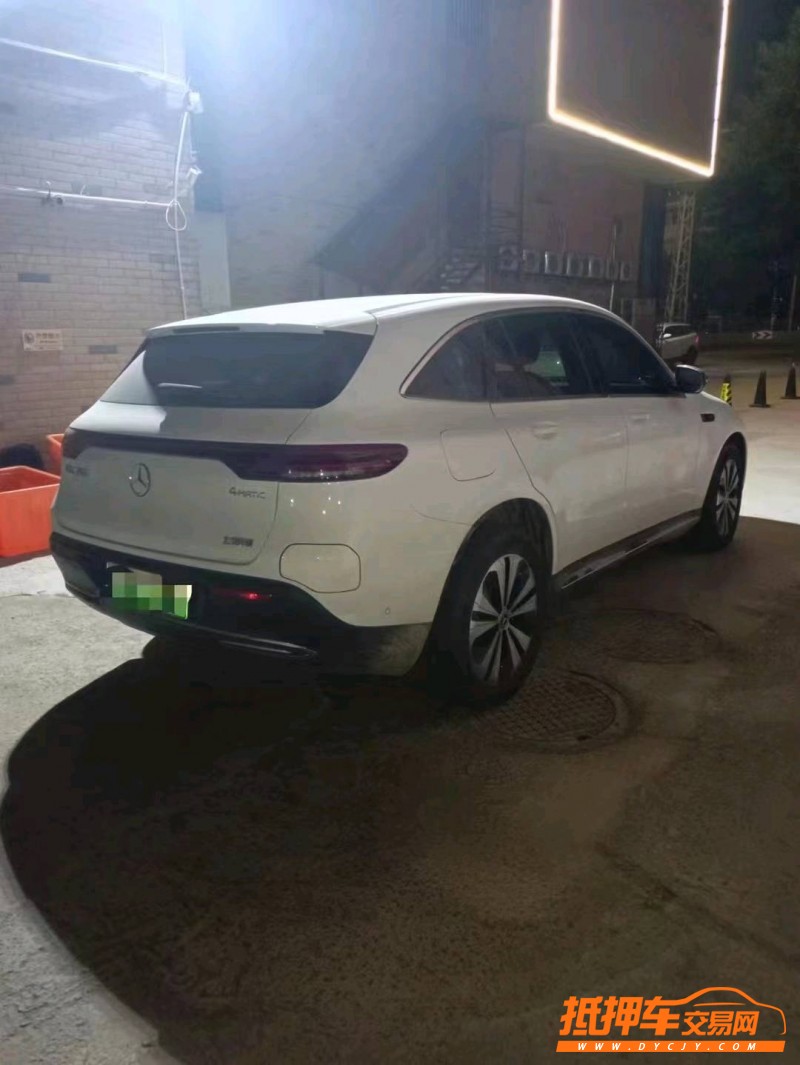 徐州21年奔驰EQC3