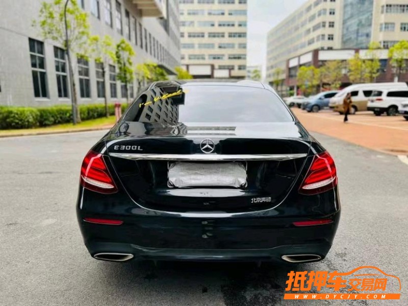 东莞17年奔驰E1