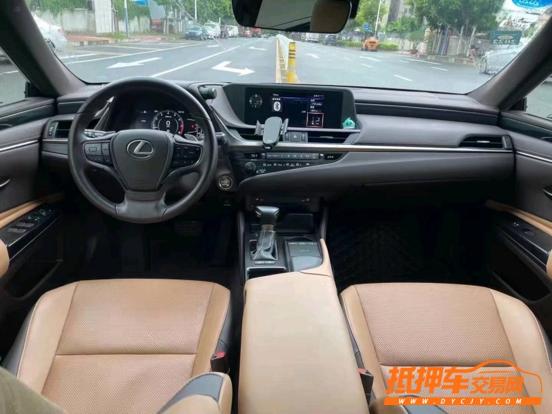 广州18年雷克萨斯ES6