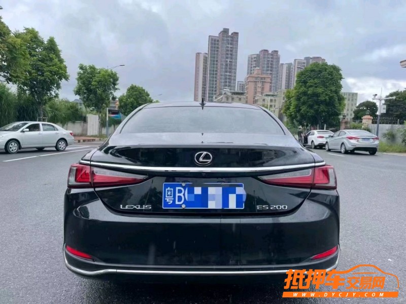 广州18年雷克萨斯ES9