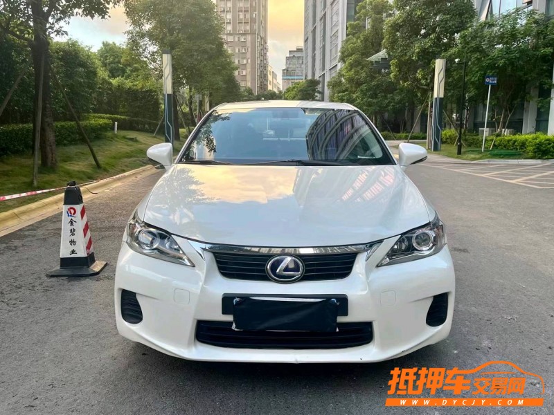 广州13年雷克萨斯CT1