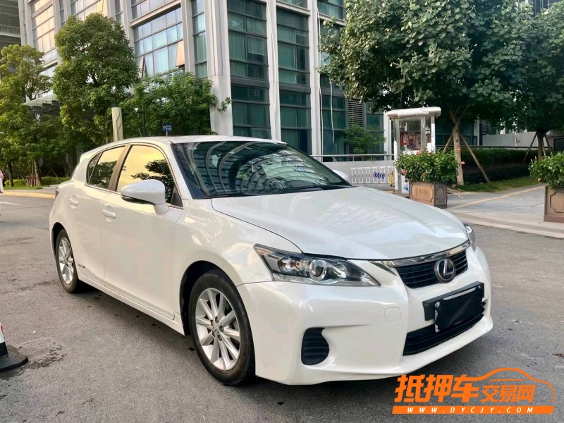 广州13年雷克萨斯CT2