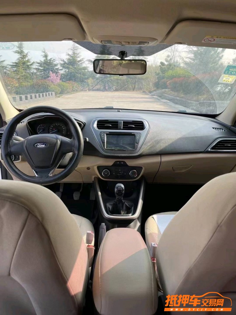 青岛16年福特福睿斯6