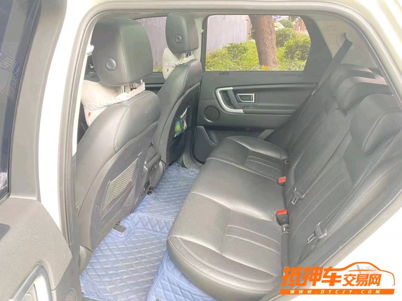 广州17年路虎发现神行5