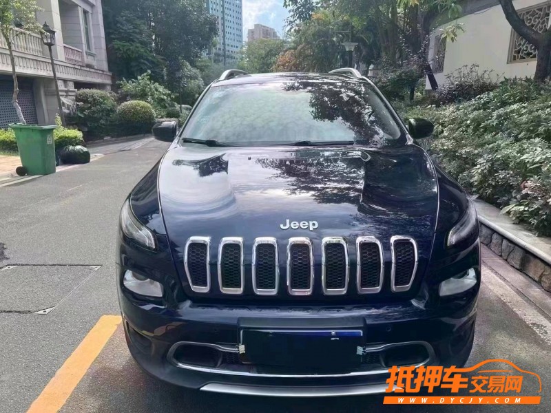 東營16年Jeep自由光1