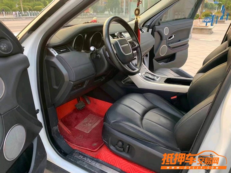 北京18年路虎极光3