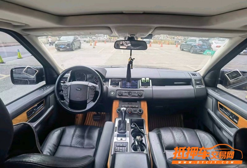 广州13年路虎揽胜运动4