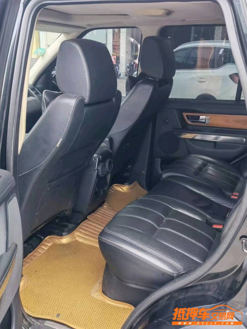 广州13年路虎揽胜运动6