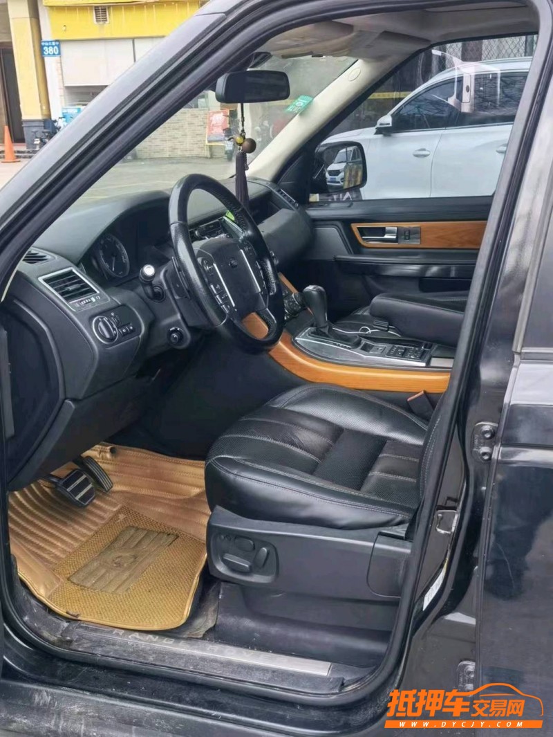 广州13年路虎揽胜运动5