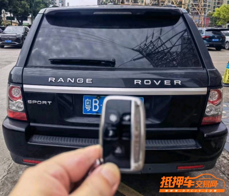 广州13年路虎揽胜运动8