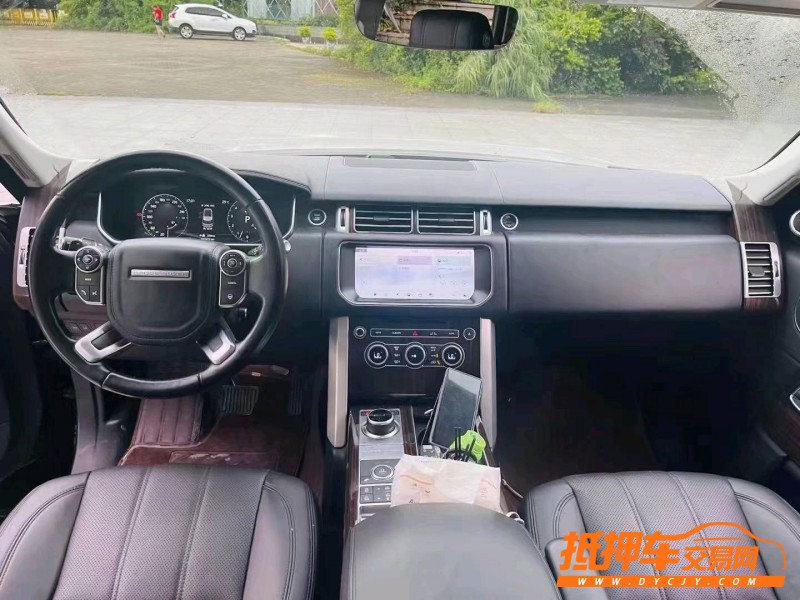 广州17年路虎揽胜行政9