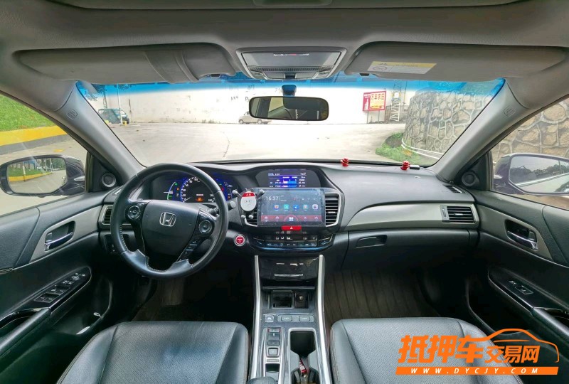 东莞18年本田雅阁8